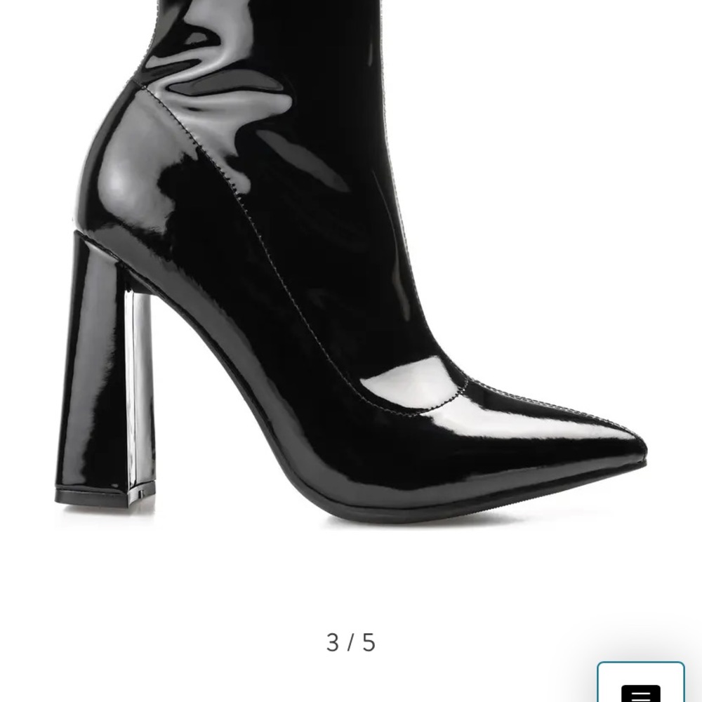 Black ankle booties - Picture 5 of 6